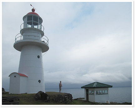 lighthouse-double-island-point lighthouse-double-island-point